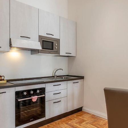 Rione Prati Elegant Apartment With Balcony Roma Dış mekan fotoğraf