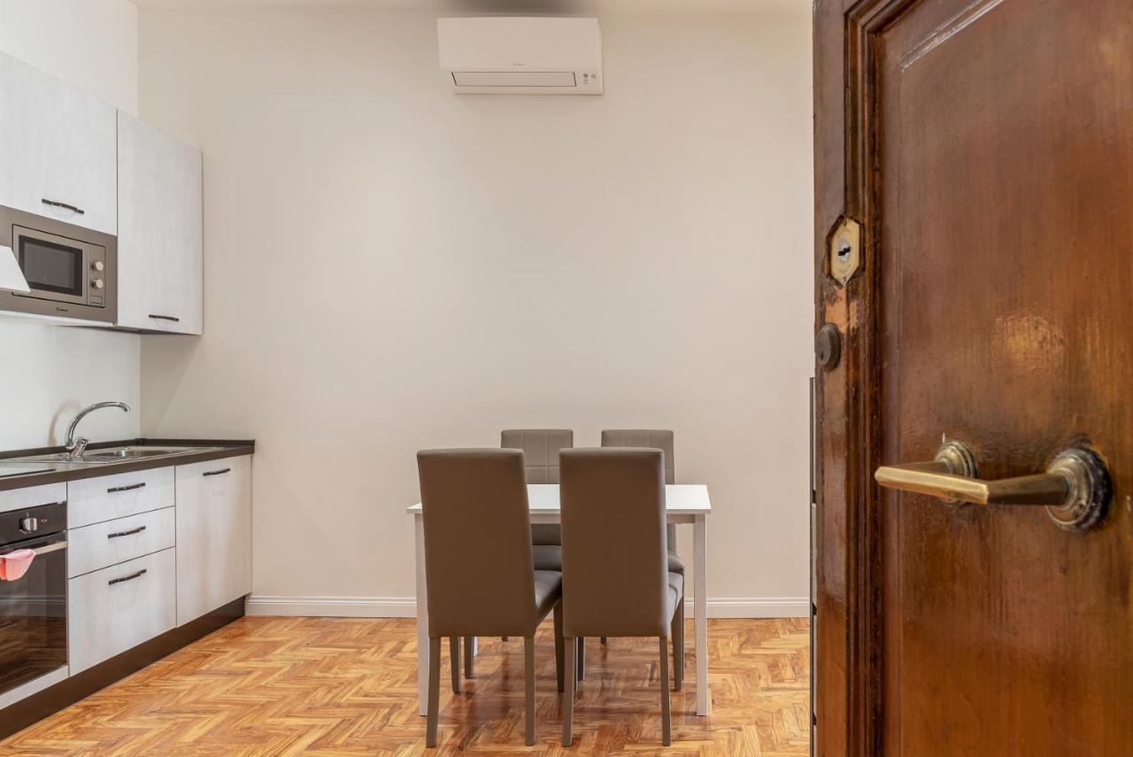 Rione Prati Elegant Apartment With Balcony Roma Dış mekan fotoğraf